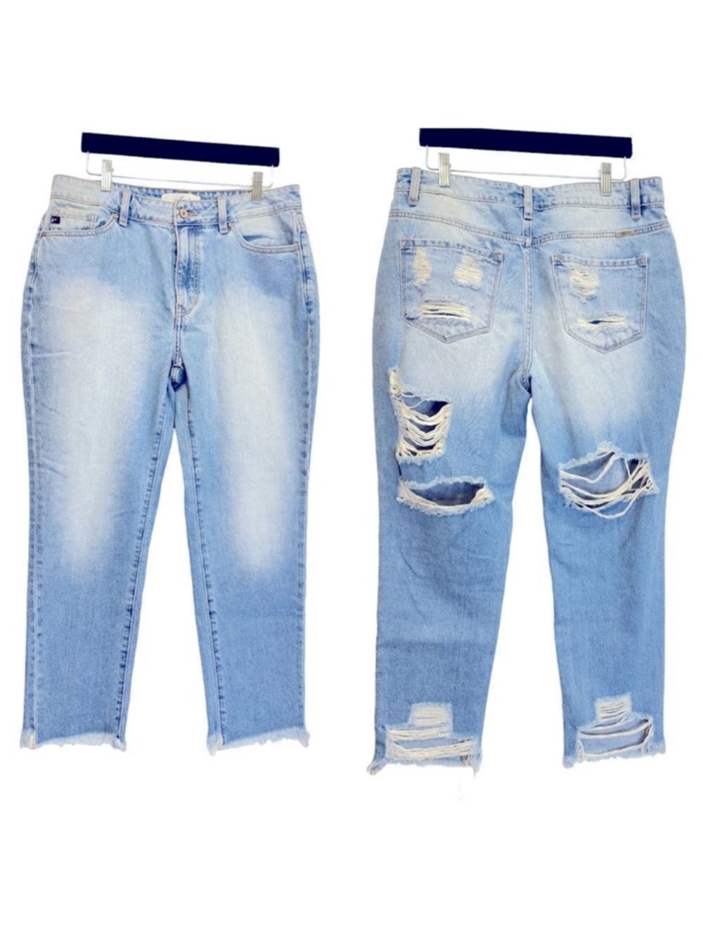 KanCan Distressed Light Wash High Waist Cropped Jeans Size 11/29